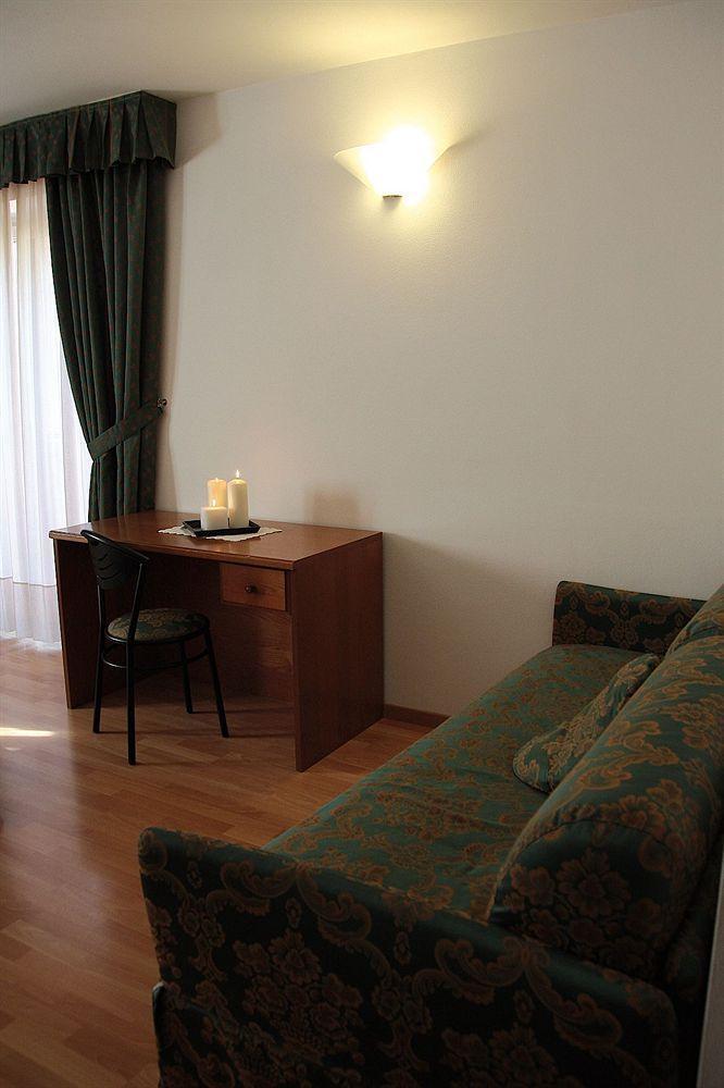 Albergo Aprica Garni Экстерьер фото